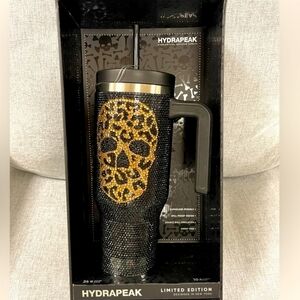 HYDRAPEAK LIMITED EDITION 40oz Voyager Cheetah Skull Bling Black Gold